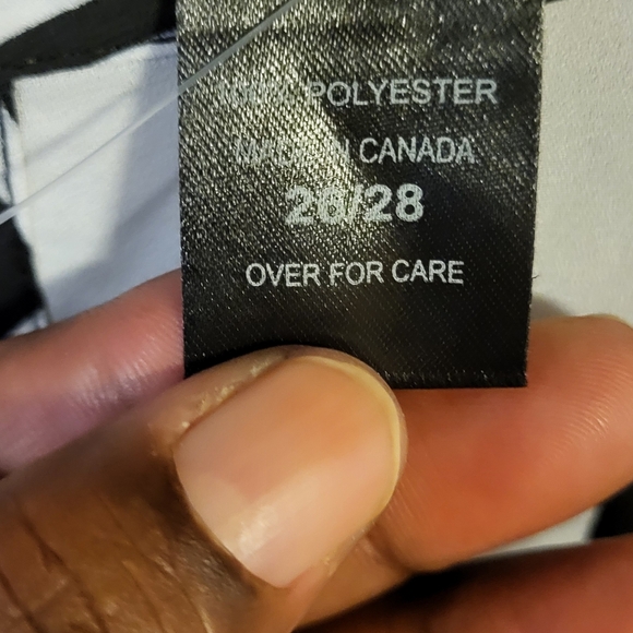 Ashley Stewart Printed Keyhole Blouse - Picture 6 of 8